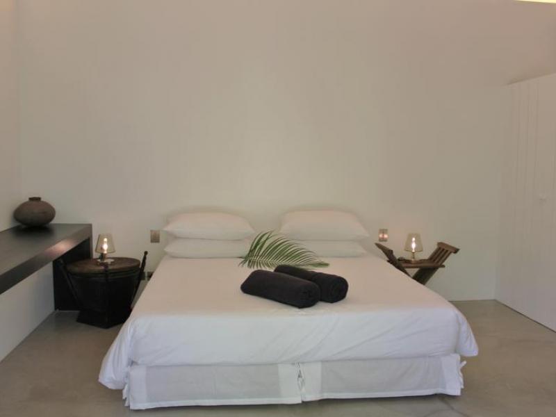 L'Orient Estate , L'orient 