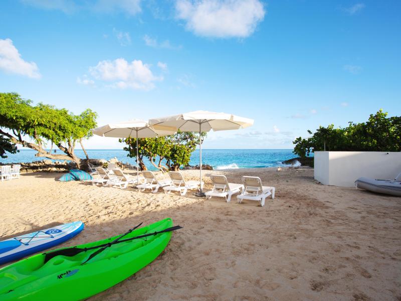 Seashell Beach House , Lime Stone Bay 