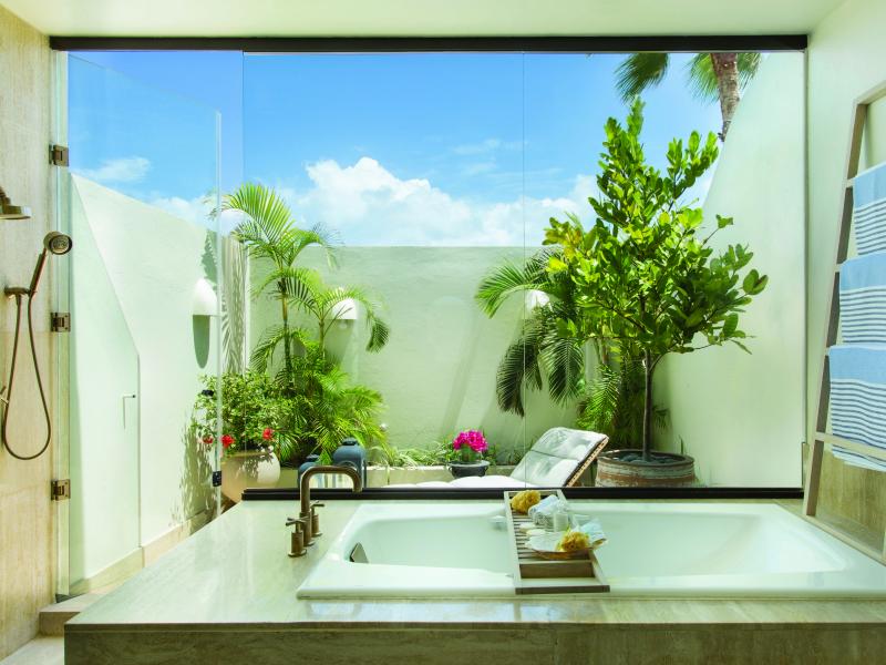 Cap Juluca , Maunders Bay 