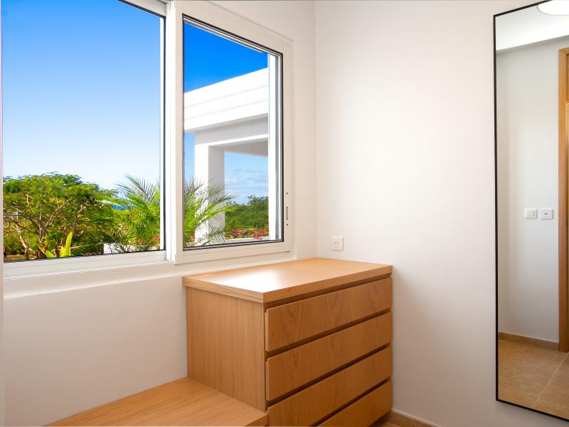 La Hacienda , Terres Basses 