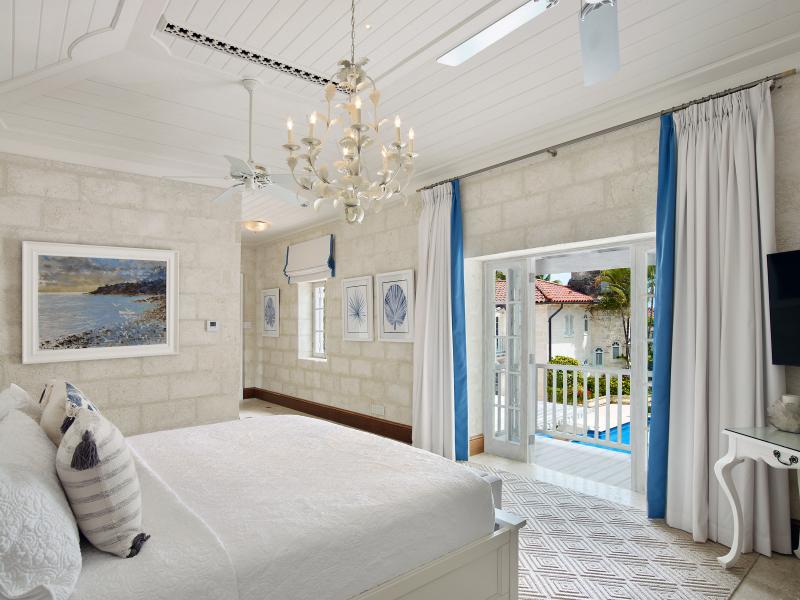 Bachelor Hall - Beachfront , Beachfront villas Barbados , Holetown , Porters , St James , West Coast Barbados 