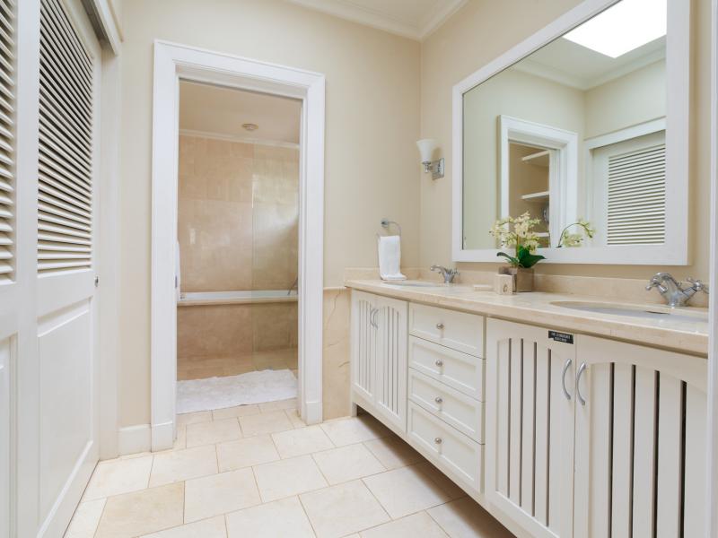 Mullins Bay Villa - Coral Breeze , Mullins Bay , St Peter , West Coast Barbados 