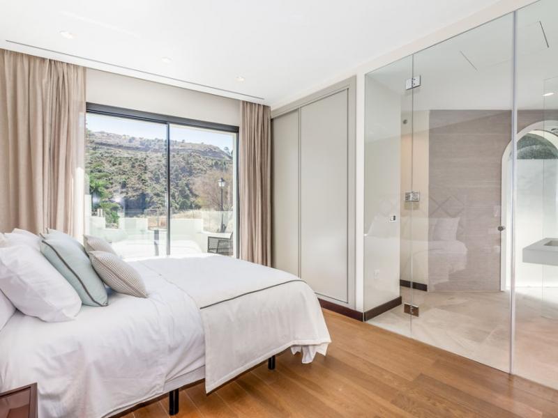 Running Waters , Benahavis , La Quinta , Marbella 