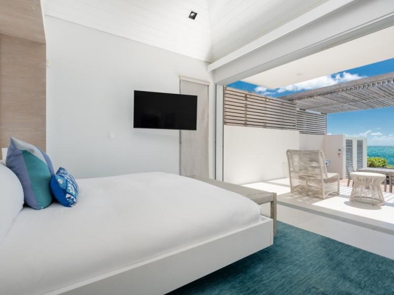 Villa Helios , Long Bay 