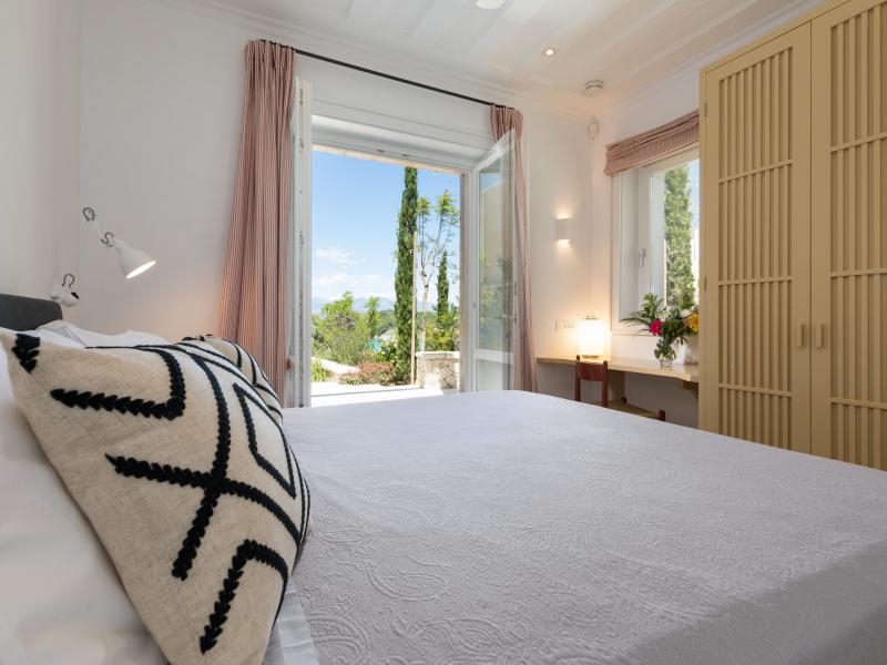 Kingfisher Point Estate , Corfu 