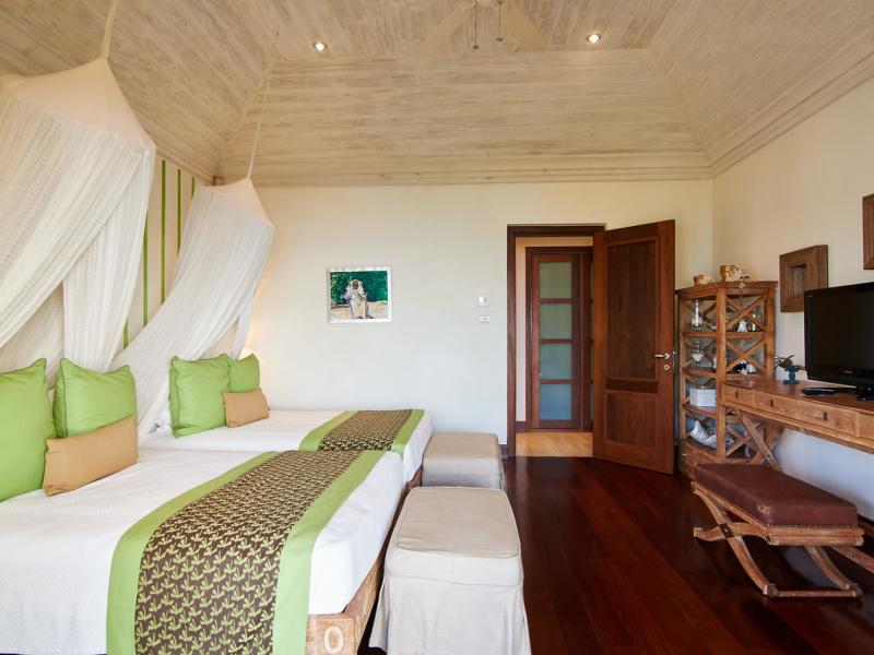 Silver Turtle Villa , Canouan Island, St. Vincent and the Grenadines 