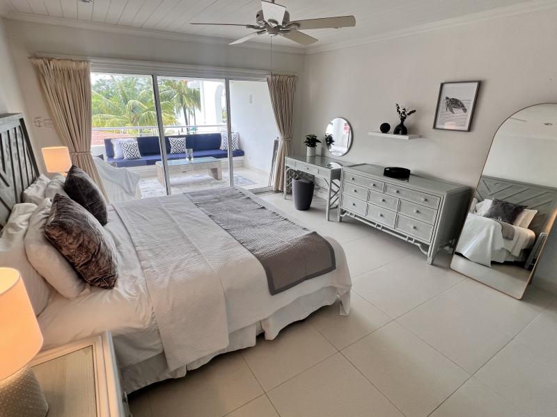 Glitter Bay 302 - Bikini Bottom , Beachfront villas Barbados , Glitter Bay , Porters , St James , West Coast Barbados 