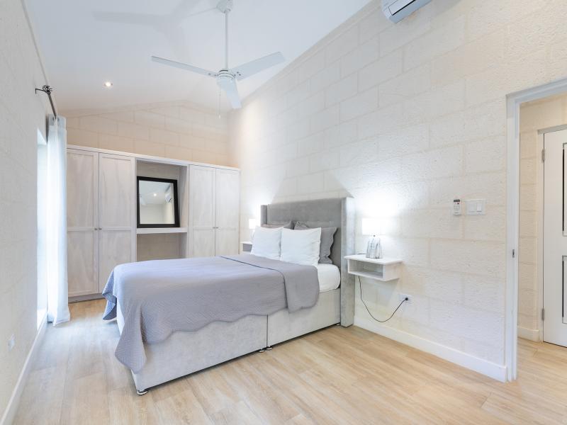 Parnassus Cottage , Holetown , Sandy Lane Estate , West Coast Barbados 