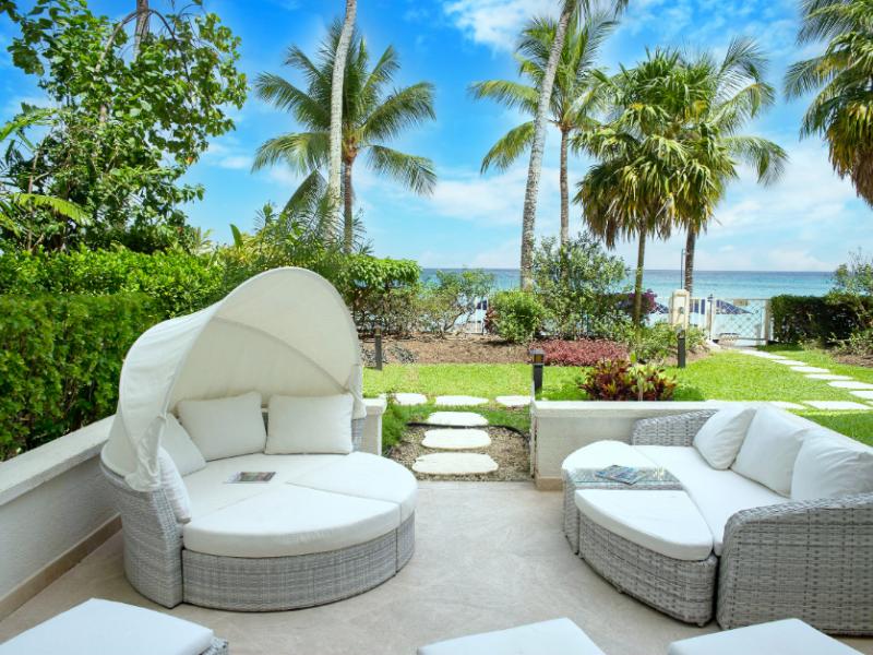 Smugglers Cove 2 , Beachfront villas Barbados , Paynes Bay , St James , West Coast Barbados 