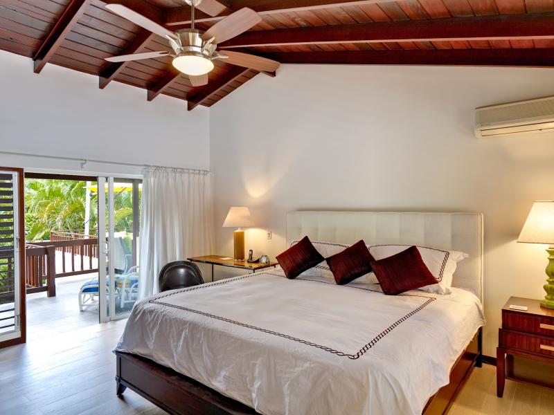 Church Point 2 - Beachfront , Beachfront villas Barbados , Holetown , St James , West Coast Barbados 