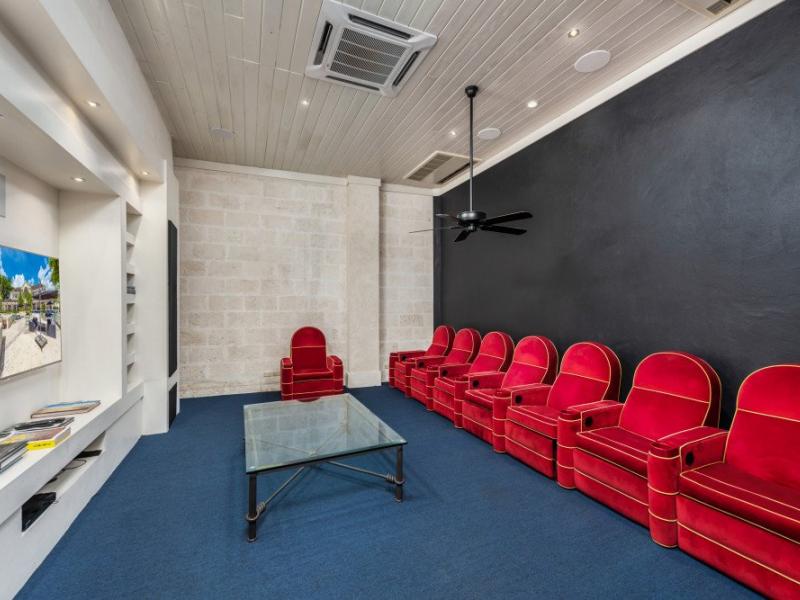 Cove Spring House - Beachfront , Beachfront villas Barbados , St James , The Garden, Barbados , Waterfront villas Barbados , West Coast Barbados 