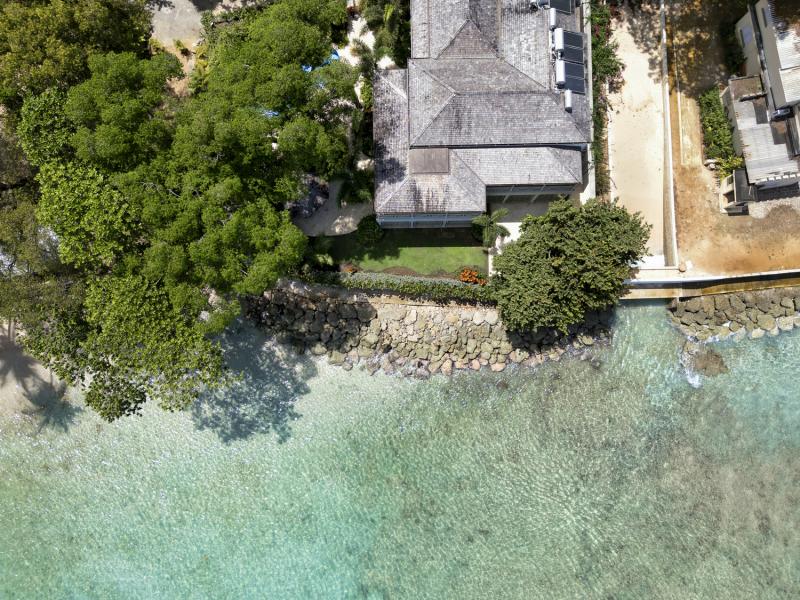 Hemingway House - St Peter , Beachfront villas Barbados , Mullins Bay , St Peter , West Coast Barbados 