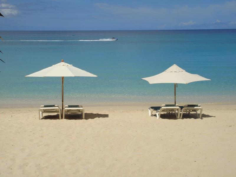 Coral Cove 1 - Beachfront , Beachfront villas Barbados , Coral Cove , Paynes Bay , St James , West Coast Barbados 