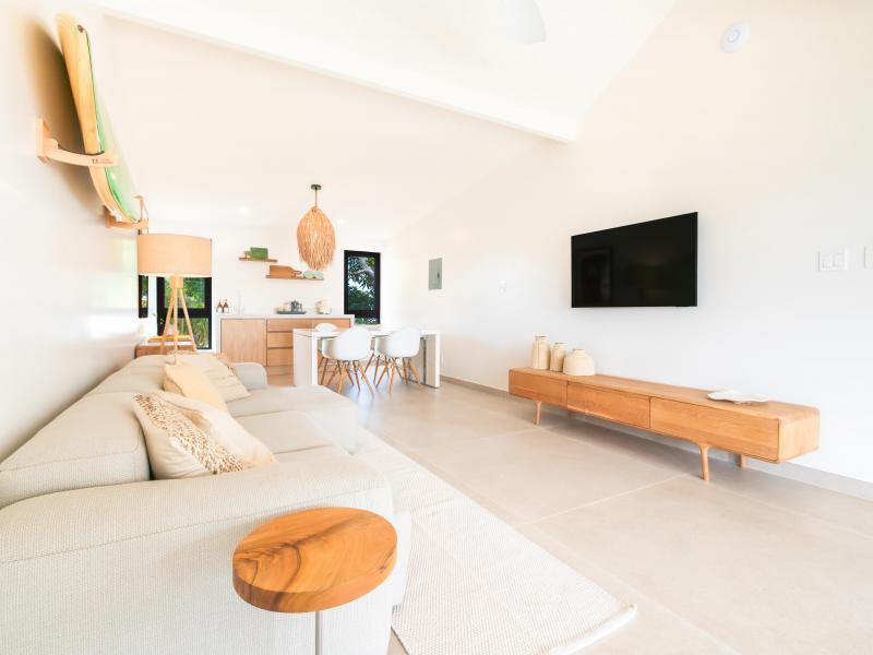 Cloudbreak , St James , West Coast Barbados 