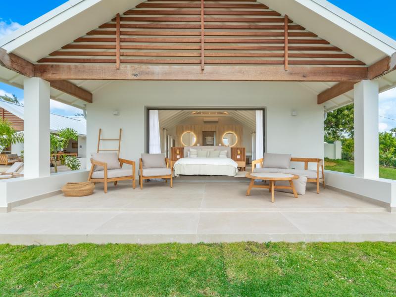 Cloudbreak , St James , West Coast Barbados 