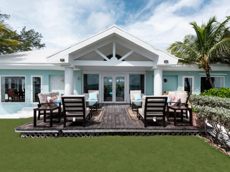 Middle Cay Private Island , Harbour Island 