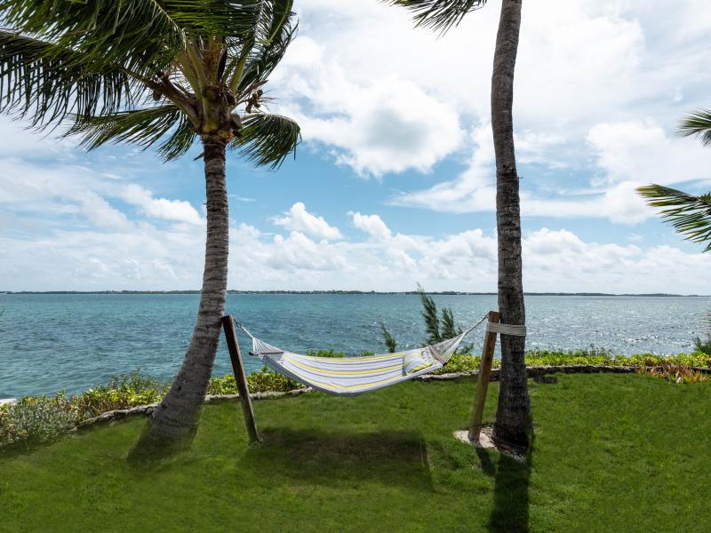 Middle Cay Private Island , Harbour Island 