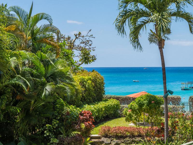 Thespina - Beachfront , St James 