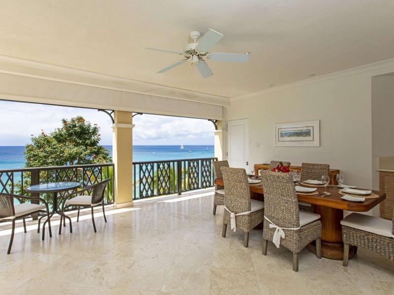 Sandy Cove 301 - beachfront , Beachfront villas Barbados , Prospect , Sandy Cove , St James , West Coast Barbados 