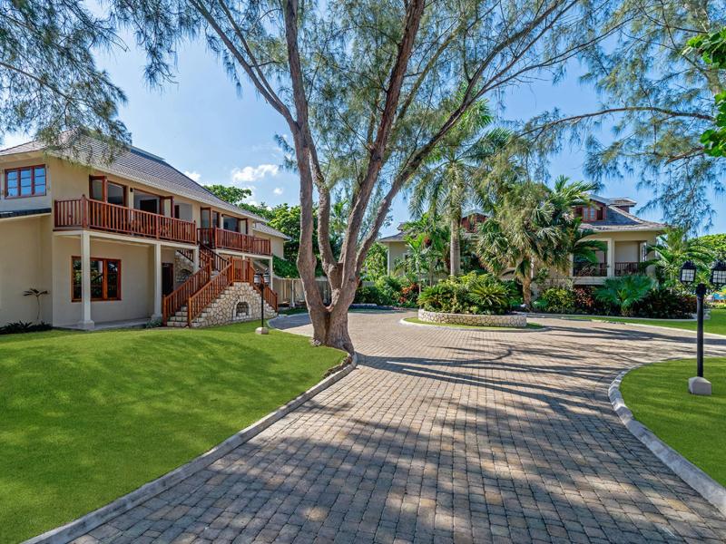 Fortlands Point , Discovery Bay 