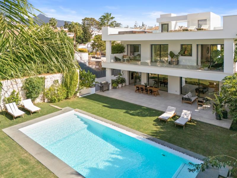 Villa Denia , Marbella , Puerto Banus 