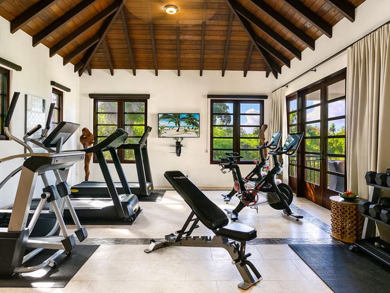 Villa Nevaeh Estate , Long Bay 