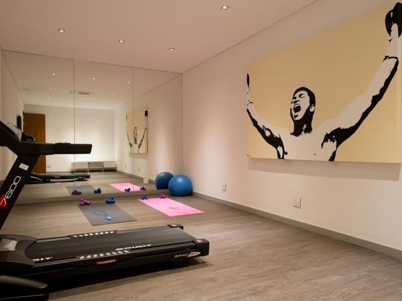 Villa Pentagon , Cape Town 