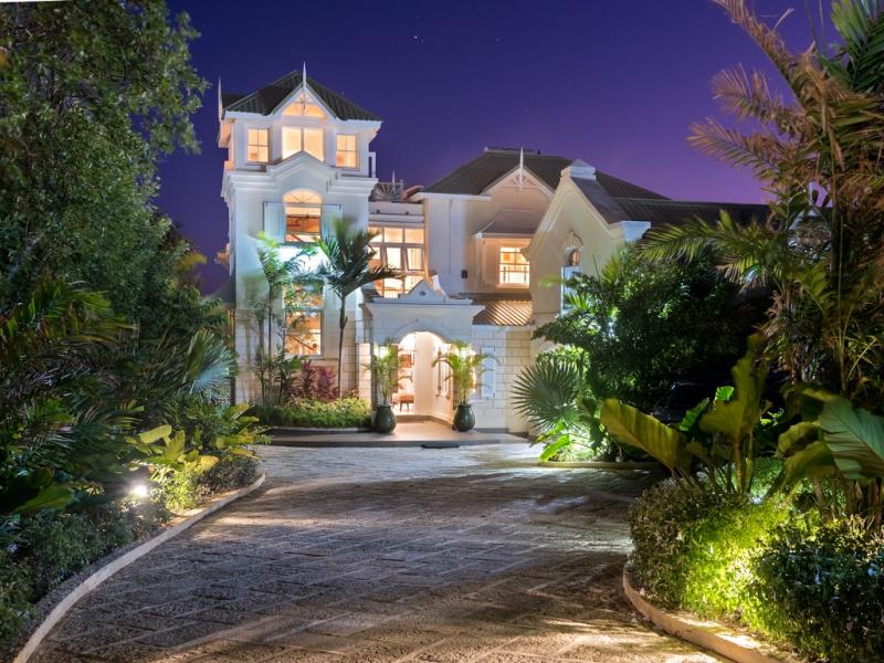 Hector's House , Beachfront villas Barbados , South Coast Barbados 