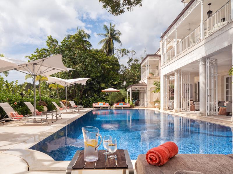 Kiko - Beachfront , Beachfront villas Barbados , Paynes Bay , St James , West Coast Barbados 