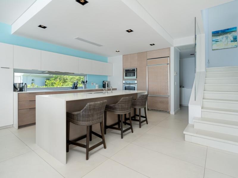 Villa Helios , Long Bay 