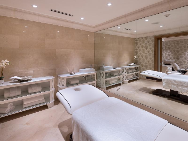 Blue Lagoon - Beachfront , Beachfront villas Barbados , St James , The Garden, Barbados , West Coast Barbados 