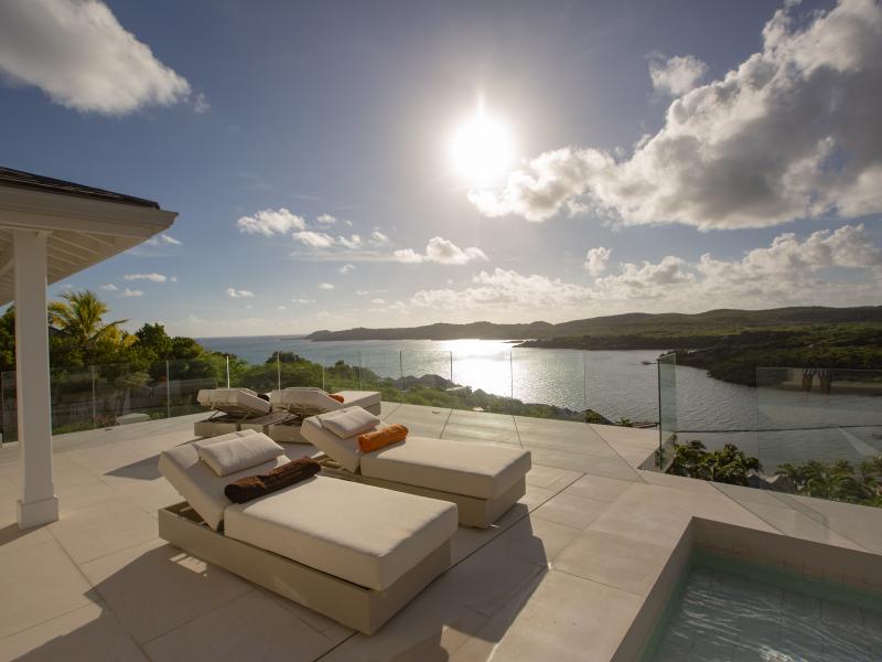 Villa Moonridge , Nonsuch Bay 