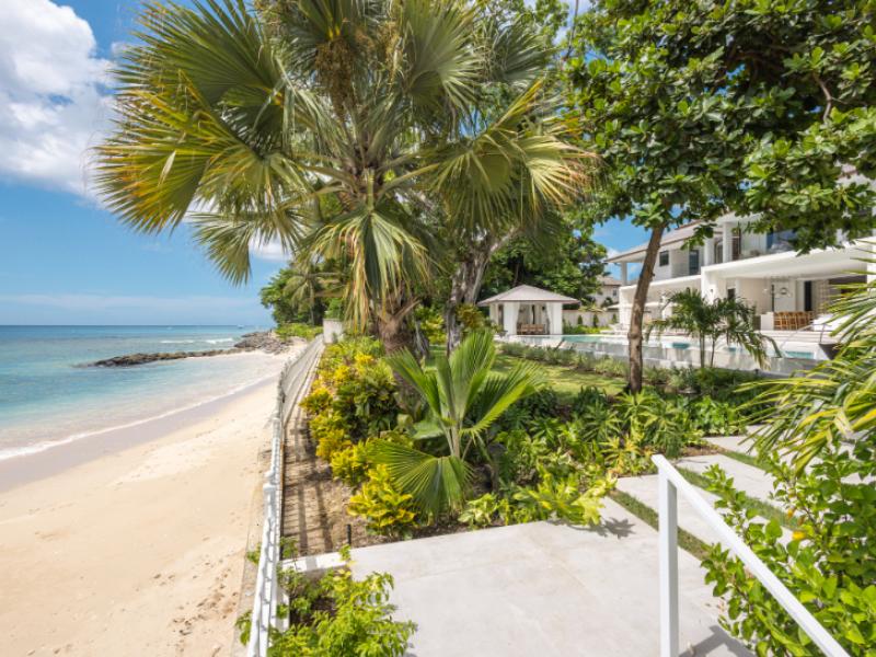 One Beachlands - Beachfront , 