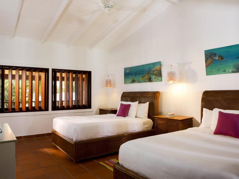 Palm Island Resort , Palm Island 