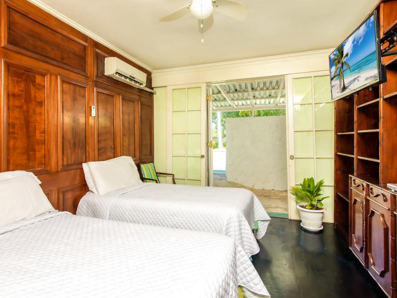 Pharos Summertime , Montego Bay 