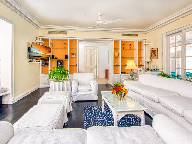 Pharos Summertime , Montego Bay 