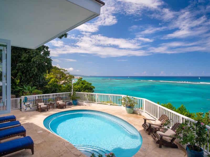 Scotch on the Rocks , Ocho Rios 