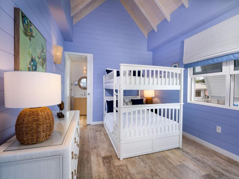 Sea Breeze Beach Villa , Beachfront villas Barbados , Fitts Village , St James , West Coast Barbados 