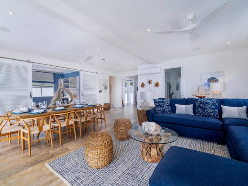 Sea Breeze Beach Villa , Beachfront villas Barbados , Fitts Village , St James , West Coast Barbados 