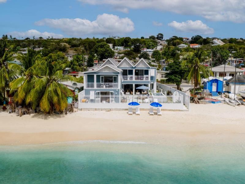Sea Breeze Beach Villa , Beachfront villas Barbados , Fitts Village , St James , West Coast Barbados 