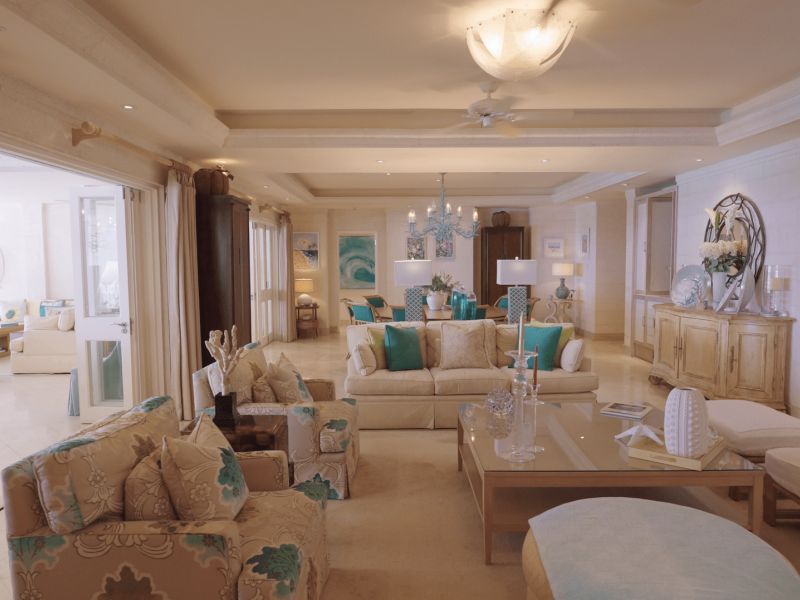 Smugglers Cove 5 , Beachfront villas Barbados , Paynes Bay , St James , West Coast Barbados 