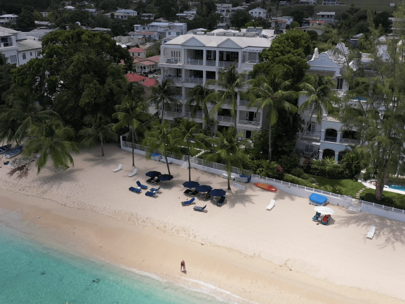 Smugglers Cove 5 , Beachfront villas Barbados , Paynes Bay , St James , West Coast Barbados 