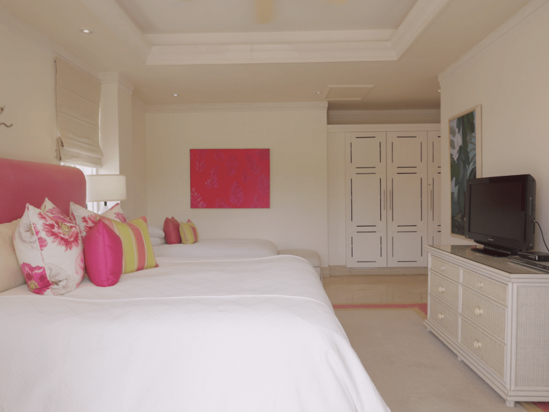 Smugglers Cove 5 , Beachfront villas Barbados , Paynes Bay , St James , West Coast Barbados 