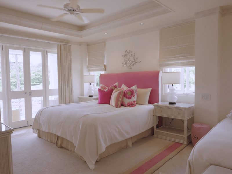 Smugglers Cove 5 , Beachfront villas Barbados , Paynes Bay , St James , West Coast Barbados 