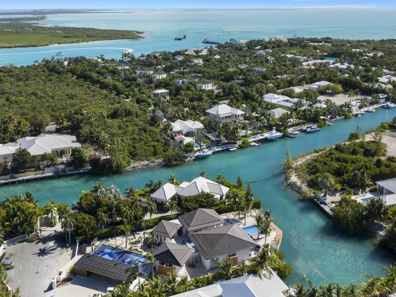 Aqua Solis Villa , Providenciales 