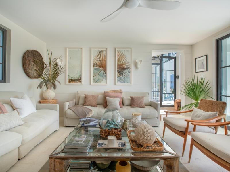 Seastar House and Cottage , 