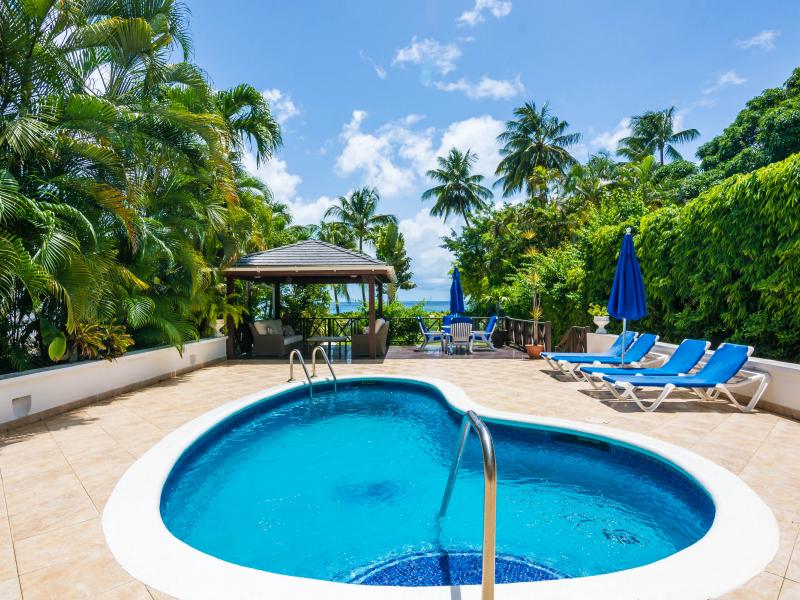 Weston House , Beachfront villas Barbados , St James , West Coast Barbados 