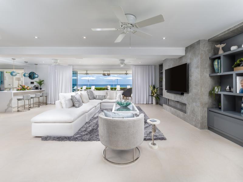 Blue Oyster - Beachfront , Beachfront villas Barbados , Lower Carlton , St Peter , West Coast Barbados 