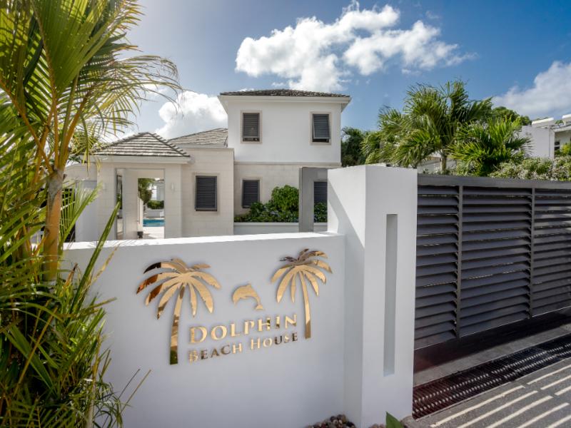 Dolphin Beach House - beachfront , Beachfront villas Barbados , Fitts Village , St James , West Coast Barbados 