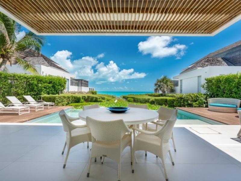 Villa Hyperion , Long Bay 